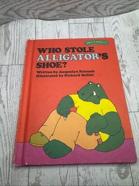 Who Stole Aligators Shoe Book - Sweet Pickles